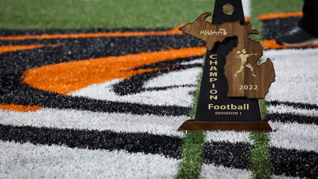 Saline vs Belleville November 4, 2022 Photo-Mariusz Nowak32